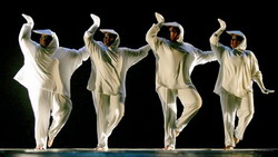 Danza Voluminosa, a Cuban ballet troupe, fat dancers win respect